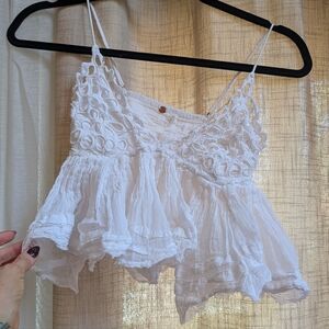 Chic White Lace Camisole Top